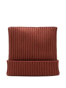 Acne Studios: Красная шапка 
