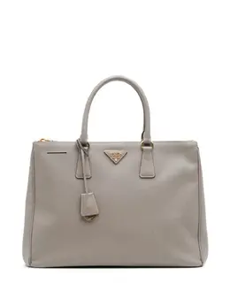 Prada Pre-Owned: Серая сумка 