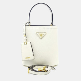 Prada: Белая сумка-шоппер 