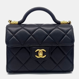 Chanel: Чёрная сумка через плечо 