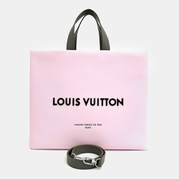 Louis Vuitton: Сумка-шоппер 
