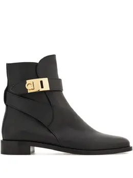 Ferragamo: Чёрные ботинки 