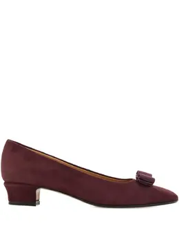 Ferragamo: Фиолетовые туфли  Vara Bow