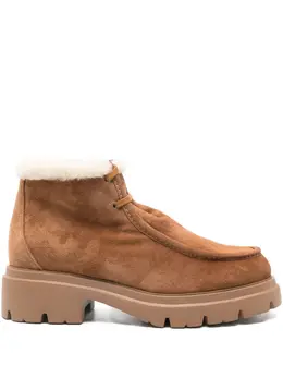 Stuart Weitzman: Жёлтые ботинки 