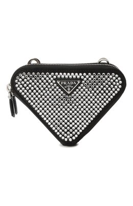 Prada: Чёрная сумка 