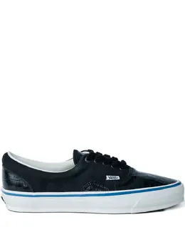 Vans: Чёрные кроссовки  Era