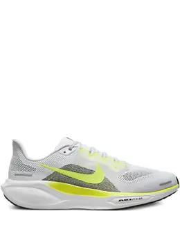 Nike: Белые кроссовки  Air Zoom