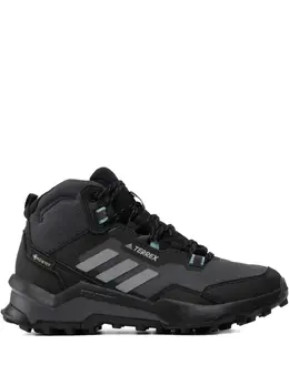 adidas: Чёрные кроссовки  Terrex