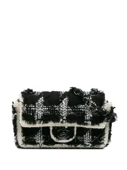 CHANEL Pre-Owned: Чёрная сумка через плечо 