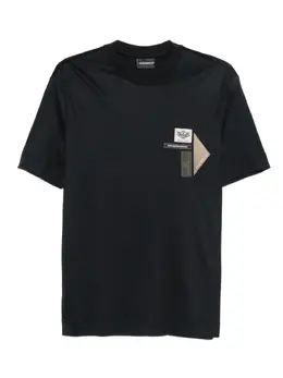 Emporio Armani: Чёрная футболка 