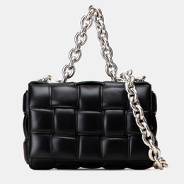 Bottega Veneta: Чёрная сумка  Chain Cassette