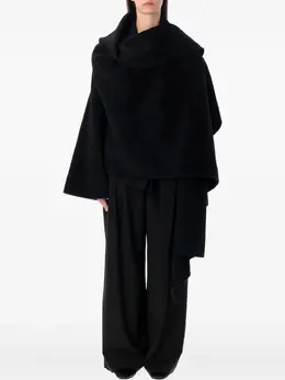 Alberta Ferretti: Чёрный плащ 