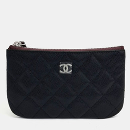 Chanel: Косметичка 