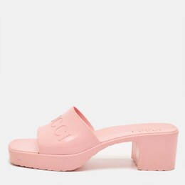 Gucci: Розовые сандалии 