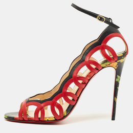 Christian Louboutin: Красные босоножки 