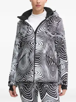 Ea7 Emporio Armani: Чёрная куртка 