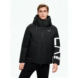 EA7 EMPORIO ARMANI: Чёрная куртка 