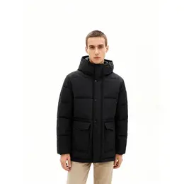 EA7 EMPORIO ARMANI: Чёрная куртка 