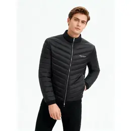 Armani Exchange: Чёрная куртка 