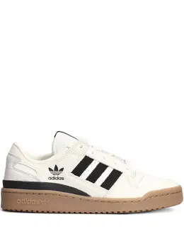 adidas: Белые кроссовки  Forum