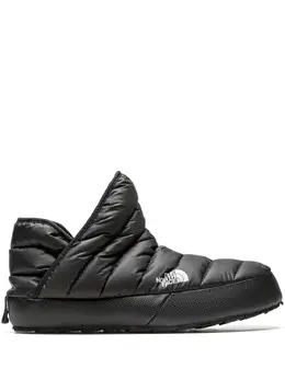 The North Face: Чёрные ботинки  Thermoball Traction