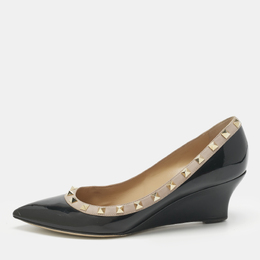 Valentino: Чёрные туфли  Rockstud