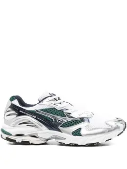 Mizuno: Белые кроссовки 