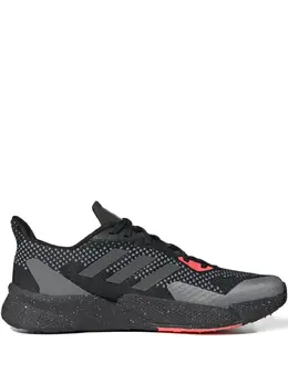 adidas: Чёрные кроссовки 