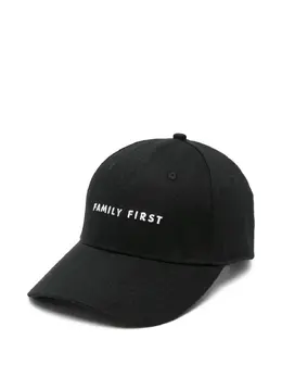 Family First: Кепка с принтом 