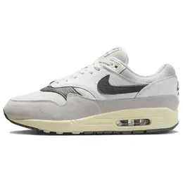 NIKE: Серые кеды 