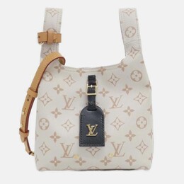 Louis Vuitton: Бежевая сумка 