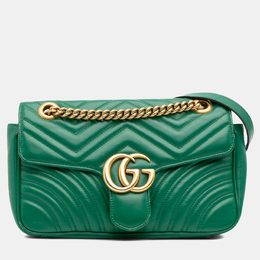 Gucci: Зелёная сумка  GG Marmont