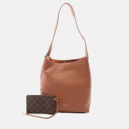 Louis Vuitton: Коричневая сумка 