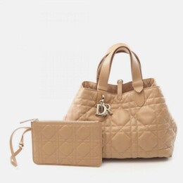 Dior: Бежевая сумка 