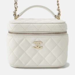 Chanel: Белая сумка 