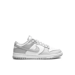 NIKE: Светлые кроссовки  Air Jordan