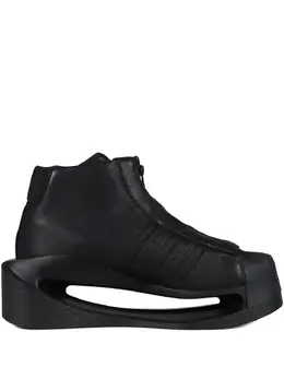 Y-3: Чёрные кроссовки 