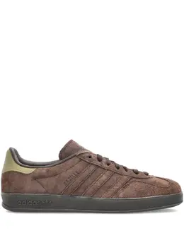 adidas: Тёмные кроссовки  Gazelle