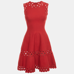 Alaia: Светлое платье 