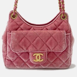 Chanel: Розовая сумка 