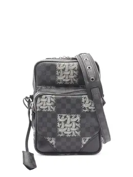 Louis Vuitton Pre-Owned: Чёрная сумка через плечо 