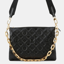 Louis Vuitton: Чёрная сумка через плечо 