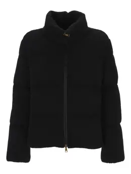 Moncler: Чёрная куртка 