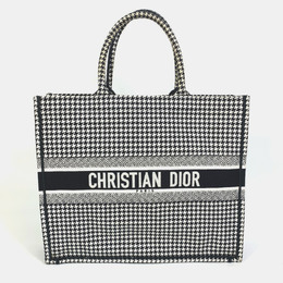 Dior: Белая сумка-шоппер 