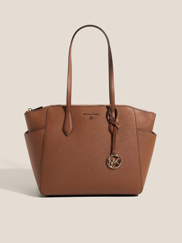 Michael Kors: Светлая сумка 
