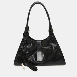 Prada: Чёрная сумка 