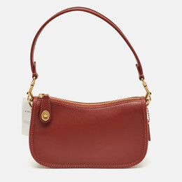 Coach: Коричневый клатч  Swinger