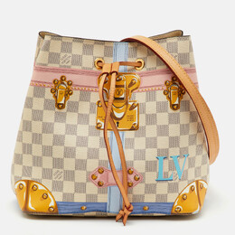 Louis Vuitton: Белая сумка 