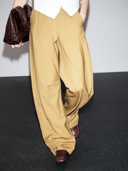 Mm6 Maison Margiela: Светлые брюки 