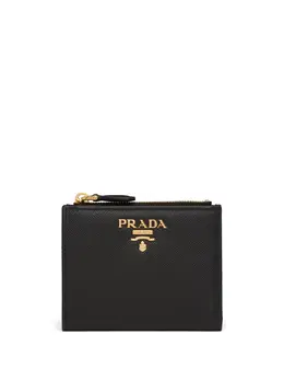 Prada: Чёрный кошелёк 